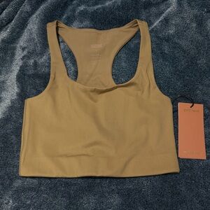 Girlfriend Collective • Sports Bra